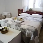 Dona Flor Oda ve Kahvaltı Parabita