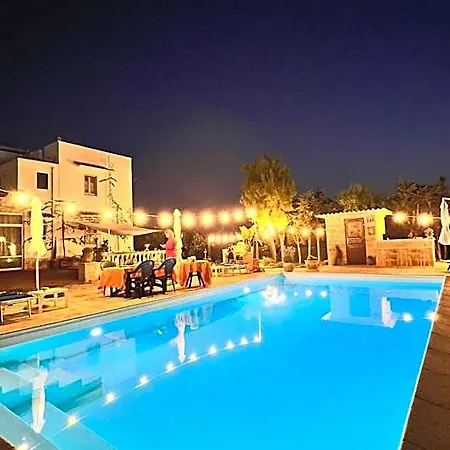Dona Flor Bed & Breakfast 3*