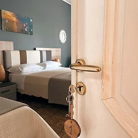 Bed & Breakfast Dona Flor 3*