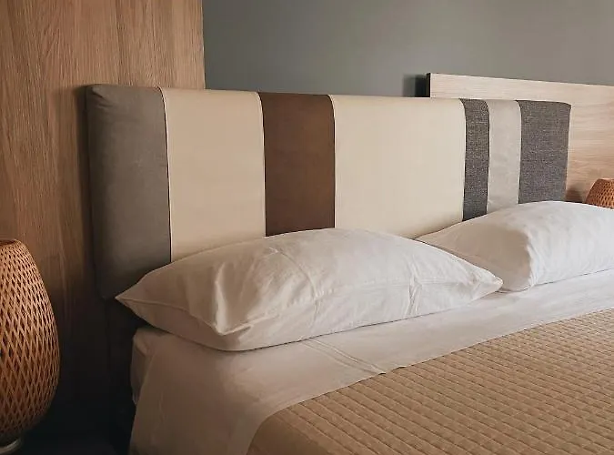 Dona Flor Bed & Breakfast Parabita