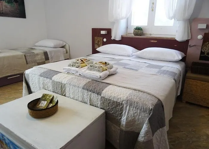 Dona Flor Bed & Breakfast Parabita